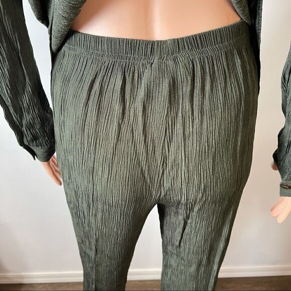 C.M. Shapes Crepe Mixed Fabric LS & Pants Set Sz S - Picture 9 of 16